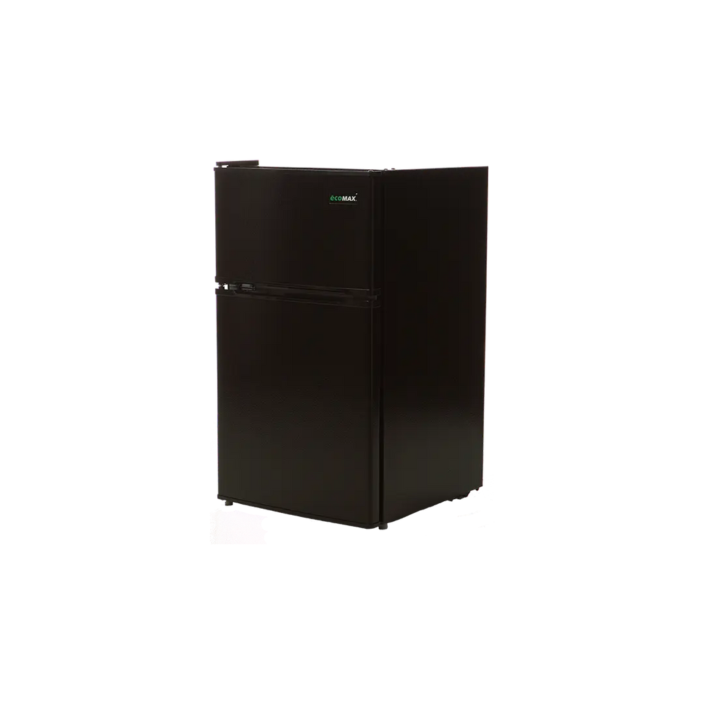 A refrigerator and freezer combination unit
